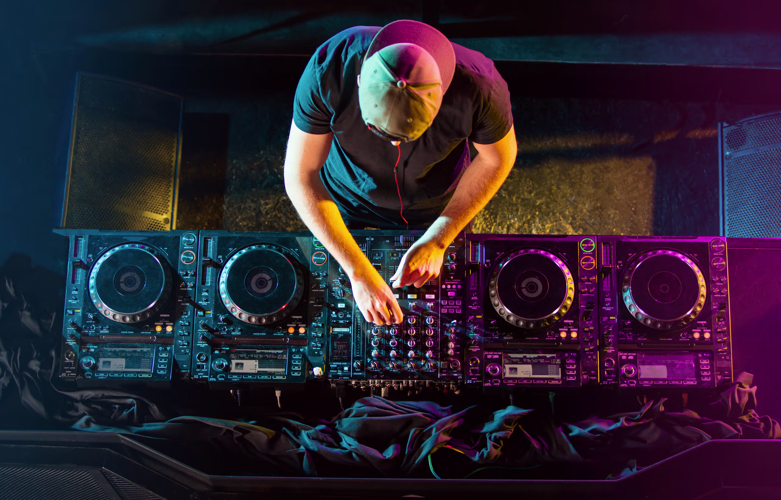 Mobile DJs
